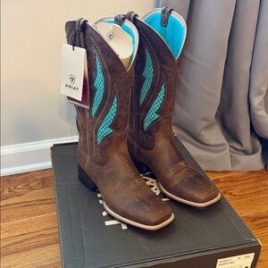 Ariat Women's VenTEK Ultra Boots NIB